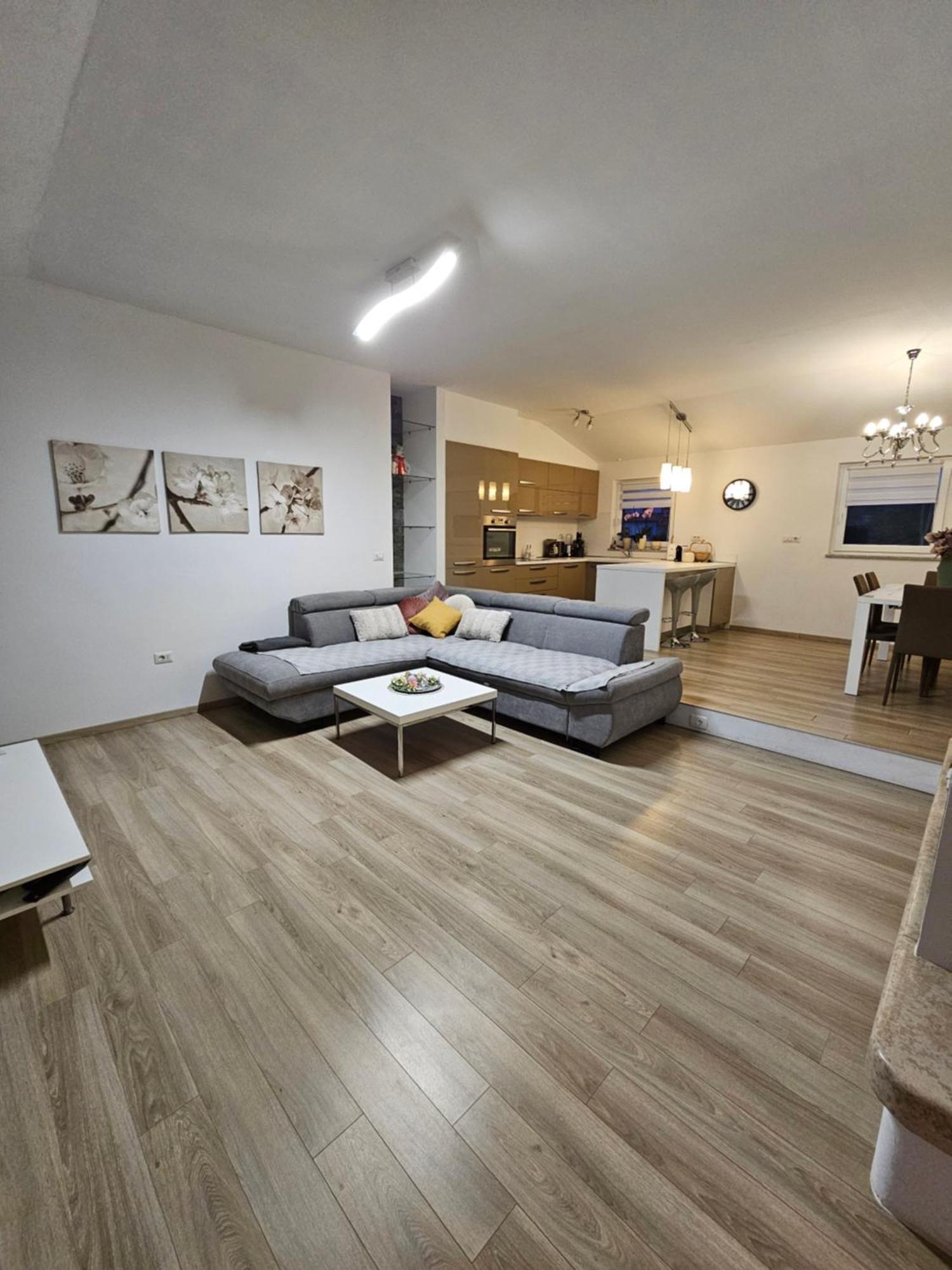 Apartment Robi Umag Eksteriør billede
